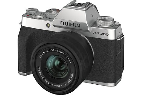 Bild Die Fujifilm X-T200 wiegt 80 Gramm weniger als das Vorgängermodell und besitzt einen modernen 24-Megapixel-Sensor mit Kupfertechnologie, 4K30p-Videofunktion und vollflächigem Phasen-AF. [Foto: Fujifilm]