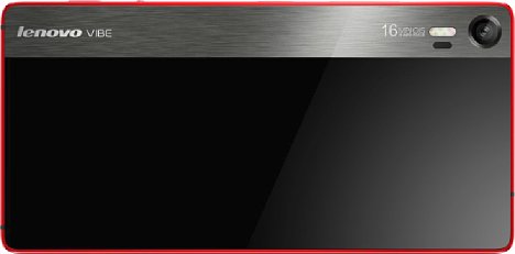 Bild Auf der Rückseite des Lenovo Vibe Shot befindet sich ganz in der Ecke das 16-Megapixel-Kameramodul mit Tricolor-Blitz. Auf der Oberseite gibt es einen separaten Auslöser und einen Schalter zur Aktivierung fortgeschrittener Kamerafunktionen. [Foto: Lenovo]